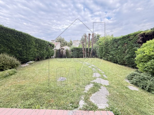 appartamento in vendita ad Abano Terme in zona Monterosso