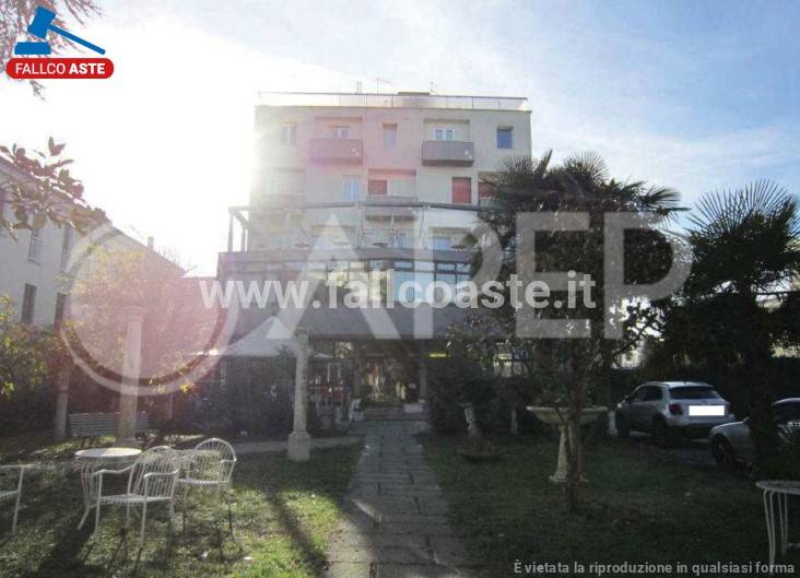 negozio in vendita ad Abano Terme