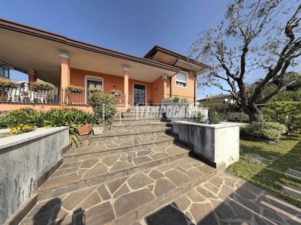 casa indipendente in vendita ad Abano Terme