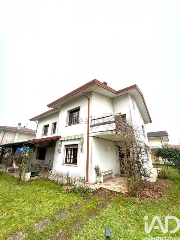 casa indipendente in vendita ad Abano Terme