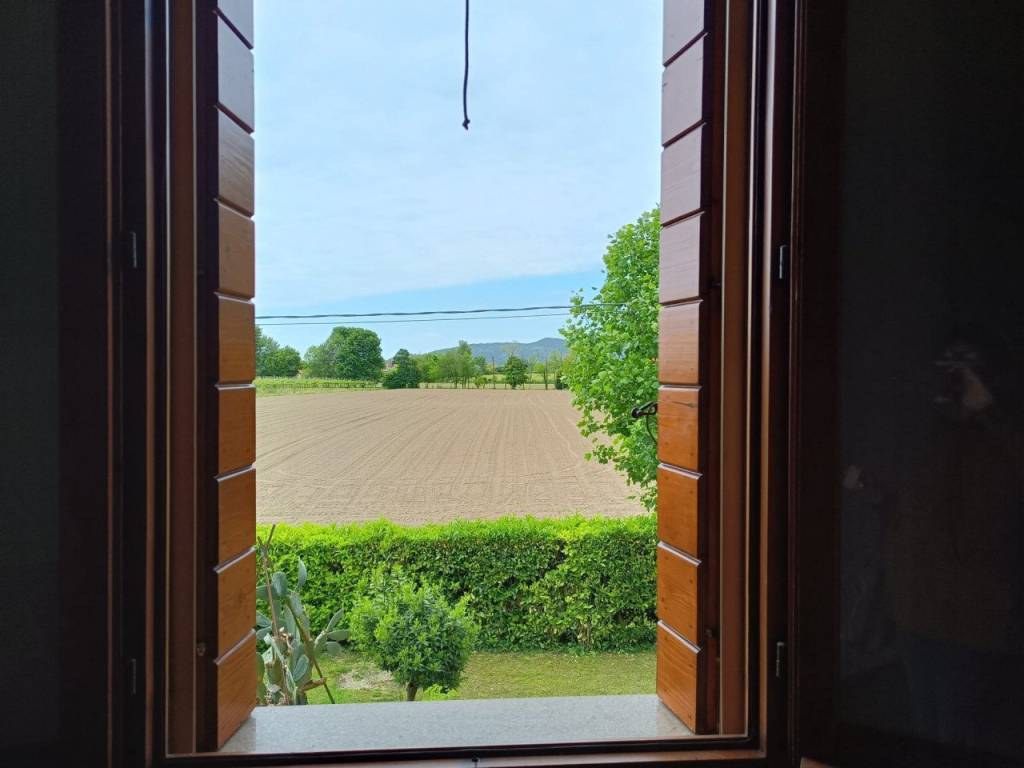 casa indipendente in vendita ad Abano Terme in zona Giarre