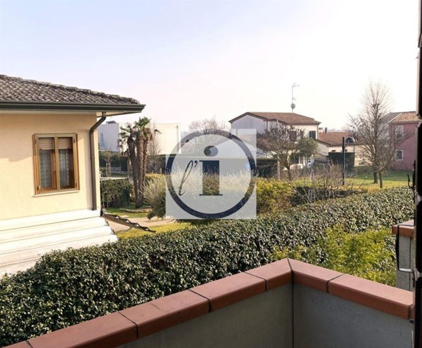 casa indipendente in vendita ad Abano Terme