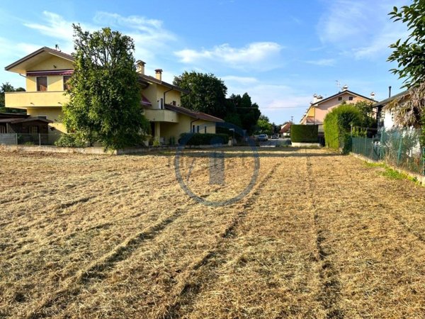 casa indipendente in vendita ad Abano Terme in zona Giarre