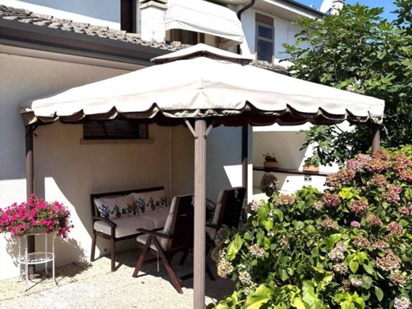 casa indipendente in vendita ad Abano Terme