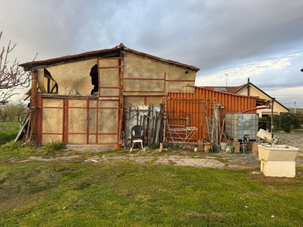 casale in vendita ad Abano Terme