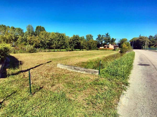 terreno in vendita ad Abano Terme in zona Giarre