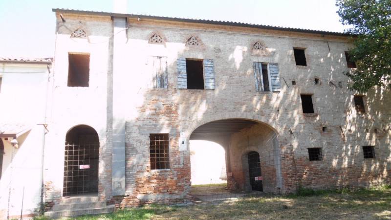casa indipendente in vendita ad Agna