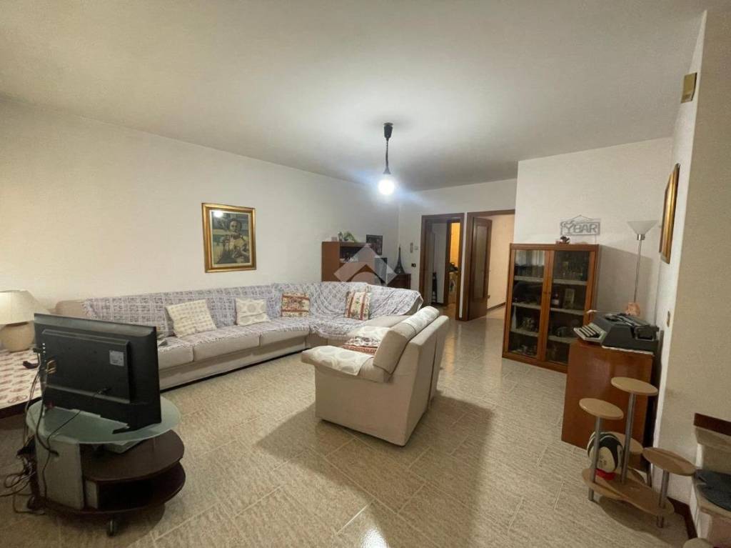 casa indipendente in vendita ad Agna