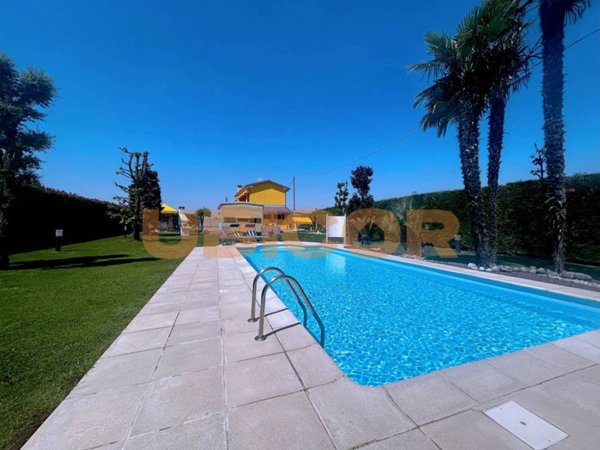 casa indipendente in vendita ad Agna