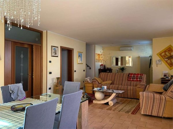casa indipendente in vendita ad Agna