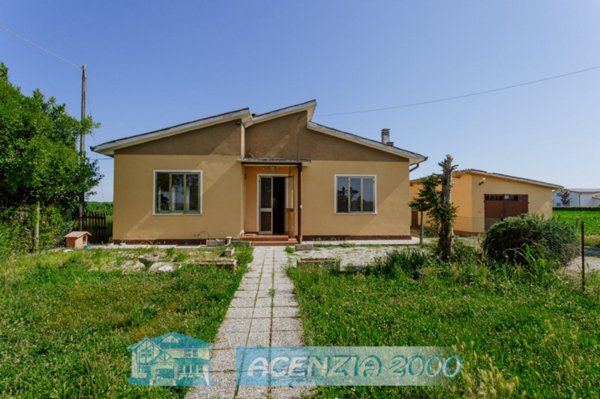 casa indipendente in vendita ad Agna in zona Frapiero