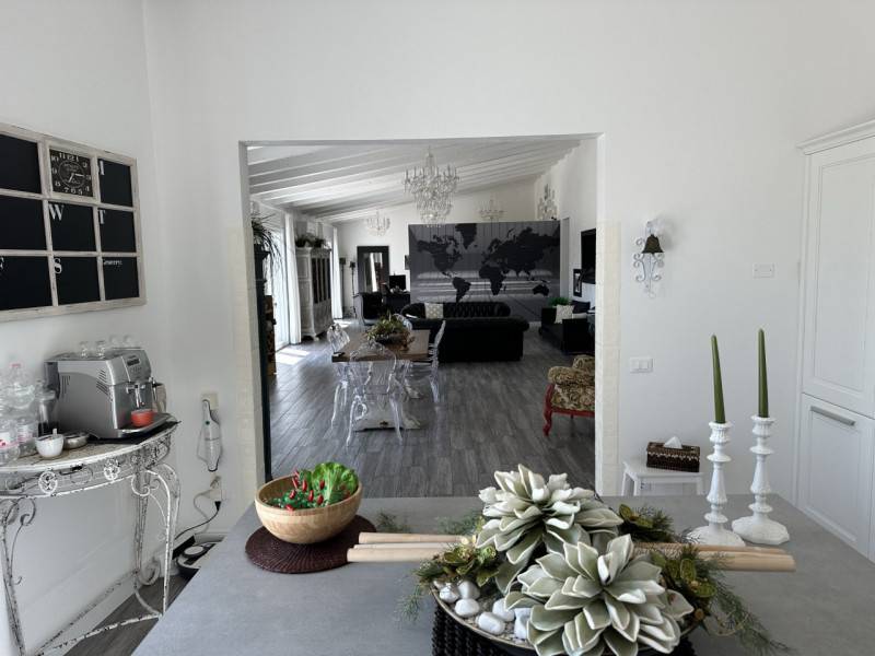 casa indipendente in vendita ad Agna