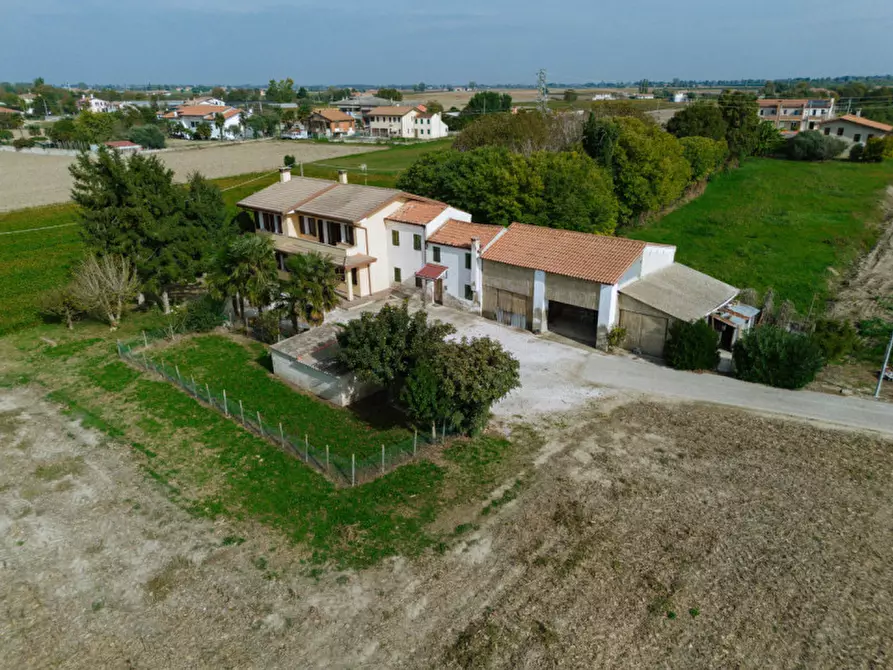 casa indipendente in vendita ad Agna