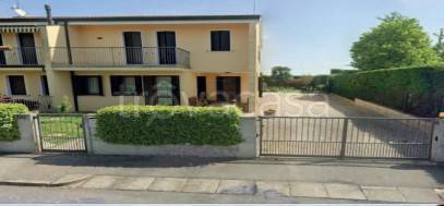 casa indipendente in vendita ad Agna