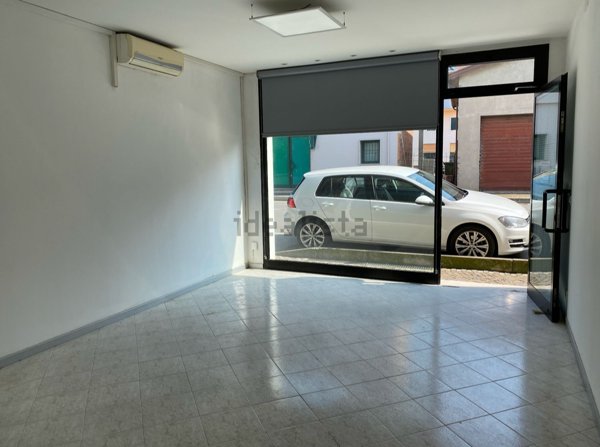 ufficio in vendita ad Agna