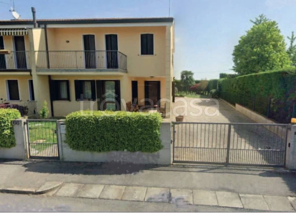 appartamento in vendita ad Agna