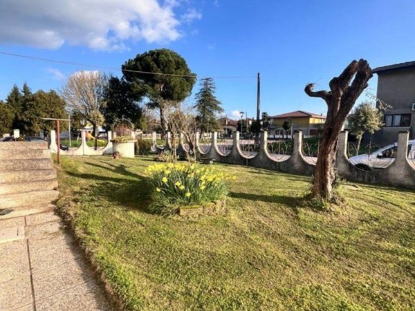 casa indipendente in vendita ad Agna