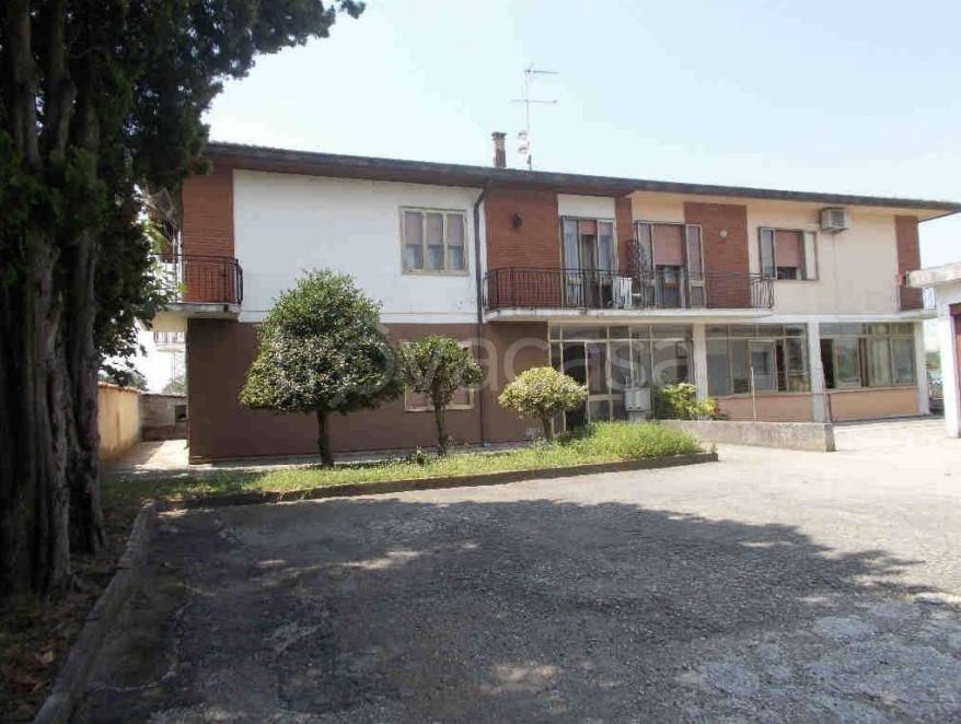 appartamento in vendita ad Agna