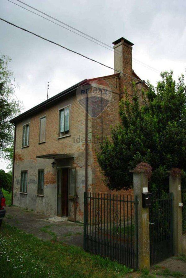 casa indipendente in vendita ad Agna in zona Frapiero