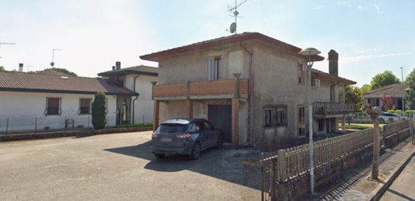 casa indipendente in vendita ad Agna