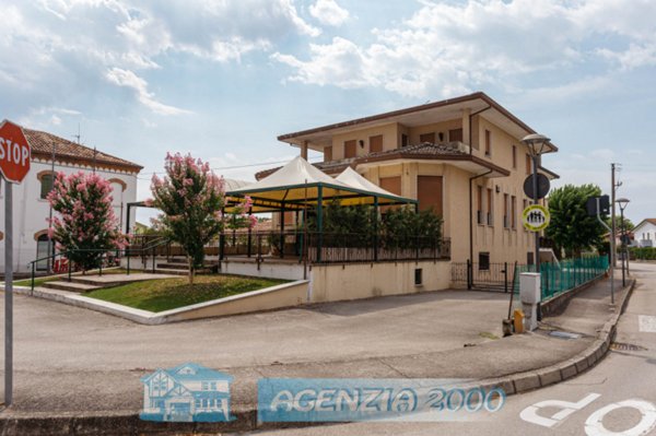 casa indipendente in vendita ad Agna