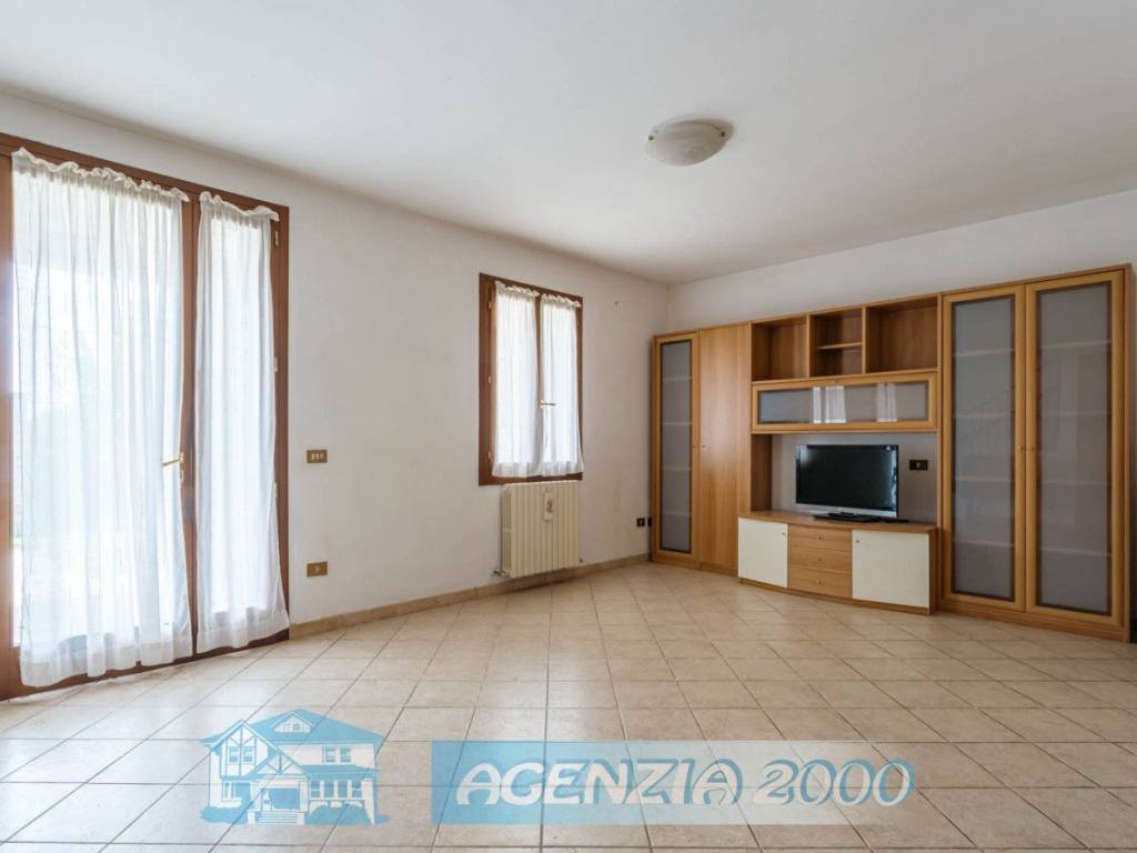 casa indipendente in vendita ad Agna
