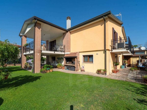casa indipendente in vendita ad Albignasego