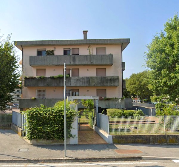 locale di sgombero in vendita ad Albignasego