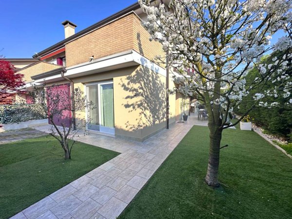 casa indipendente in vendita ad Albignasego