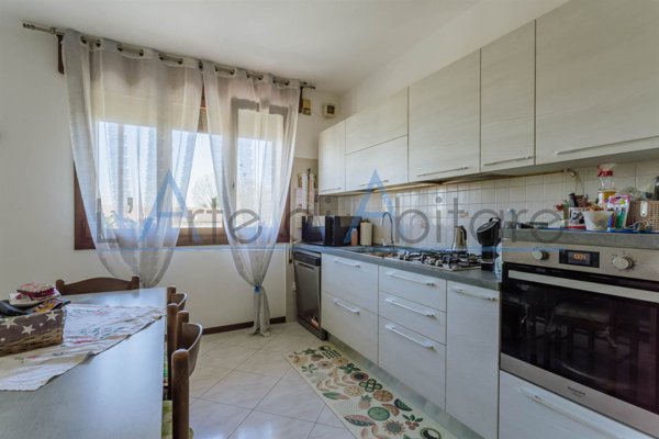 appartamento in vendita ad Albignasego in zona Lion