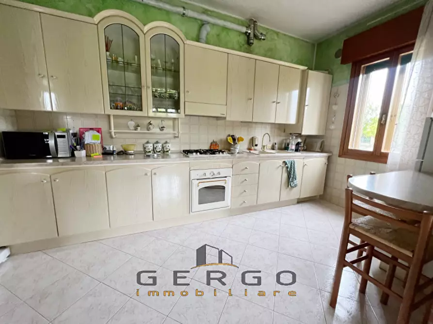 casa indipendente in vendita ad Albignasego in zona Mandriola