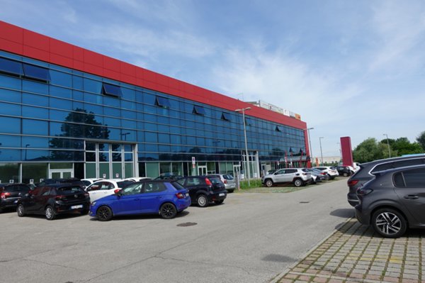 ufficio in vendita ad Albignasego in zona Mandriola