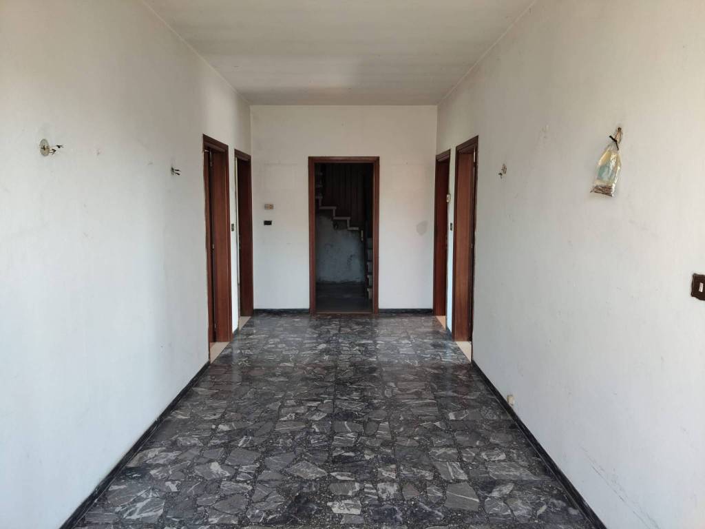 casa indipendente in vendita ad Albignasego in zona Lion