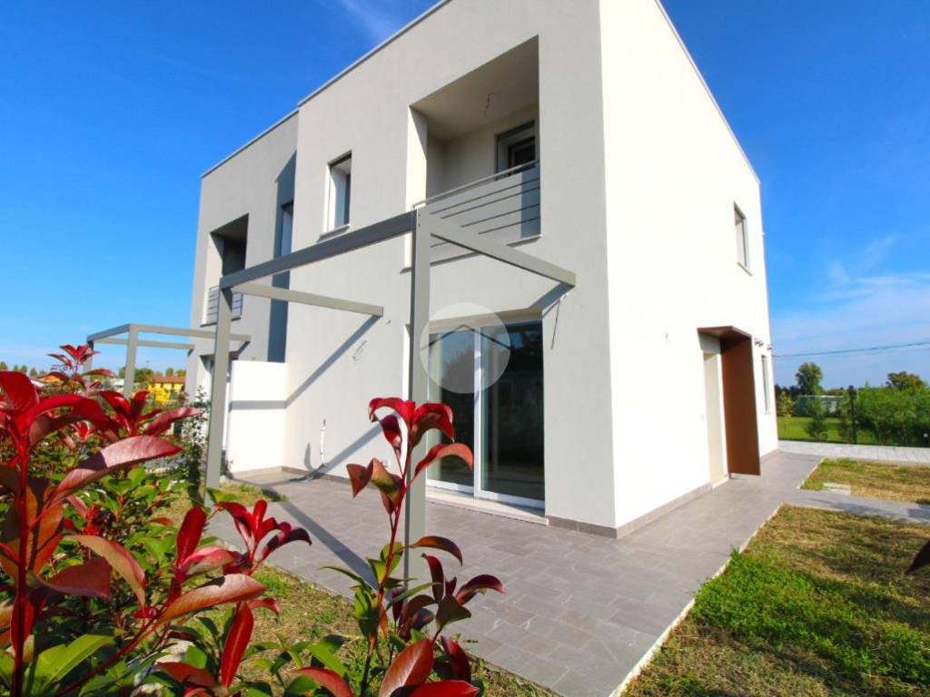 casa indipendente in vendita ad Albignasego in zona Mandriola