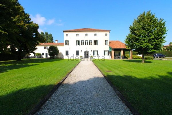 appartamento in vendita ad Albignasego in zona Mandriola