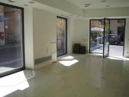 negozio in vendita ad Albignasego in zona Mandriola