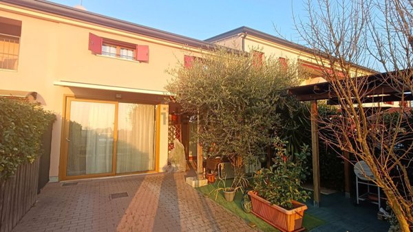 casa indipendente in vendita ad Albignasego