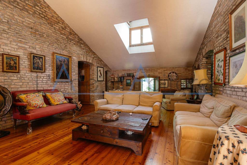 casa indipendente in vendita ad Albignasego in zona Mandriola