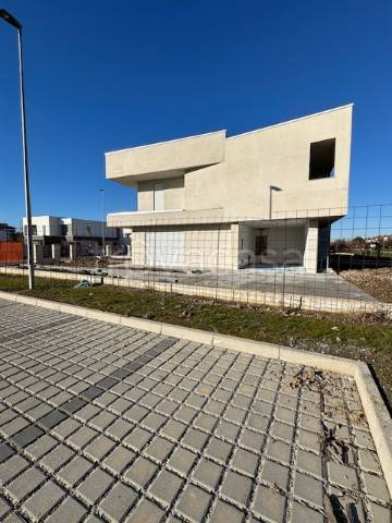 casa indipendente in vendita ad Albignasego in zona Mandriola