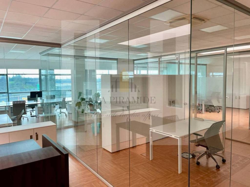 ufficio in vendita ad Albignasego in zona Mandriola