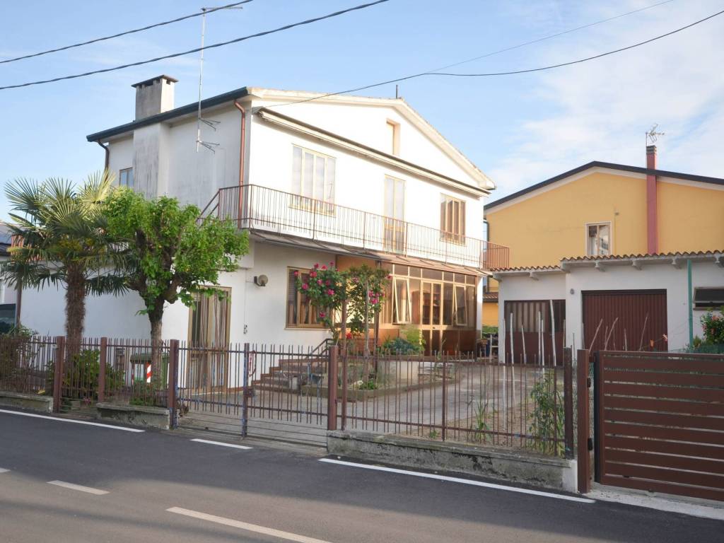casa indipendente in vendita ad Albignasego