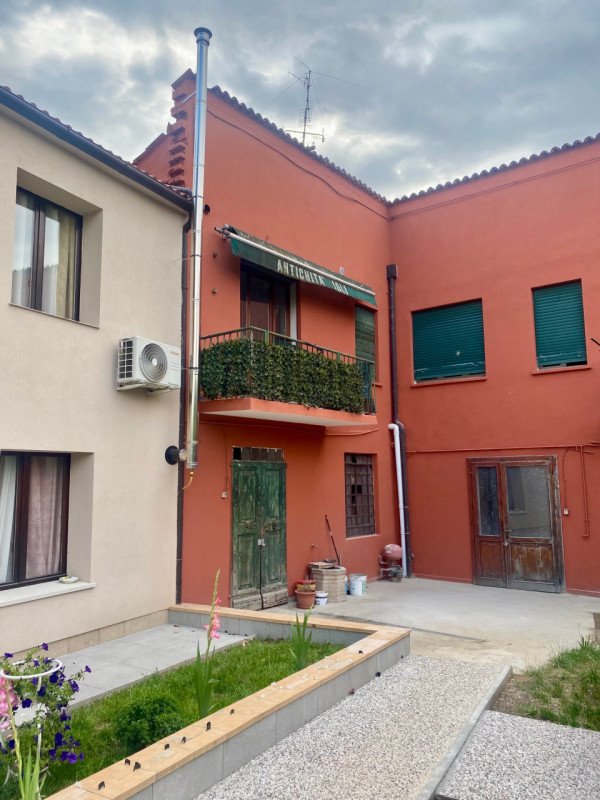 appartamento in vendita ad Albignasego in zona Mandriola