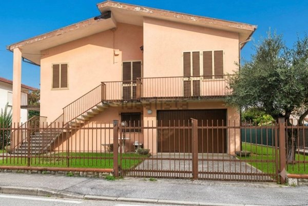 casa indipendente in vendita ad Albignasego