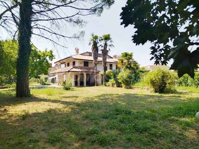 casa indipendente in vendita ad Albignasego in zona Lion