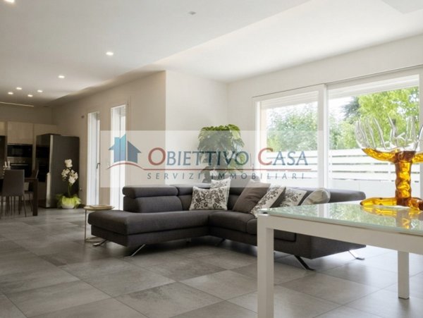 casa indipendente in vendita ad Albignasego in zona Mandriola