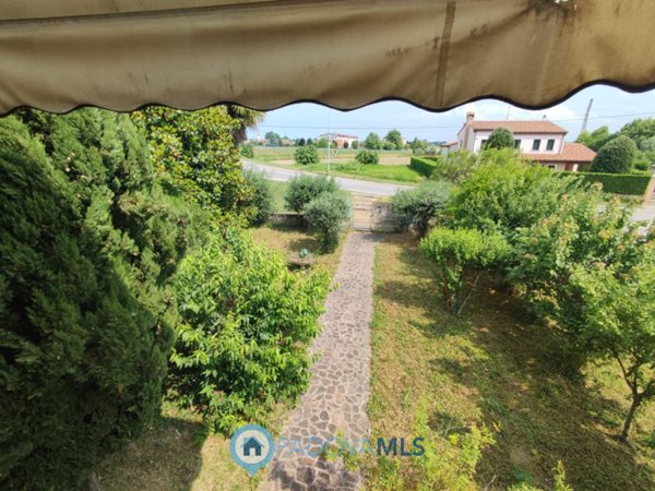 appartamento in vendita ad Albignasego in zona Lion
