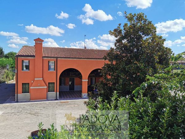 appartamento in vendita ad Albignasego in zona Mandriola