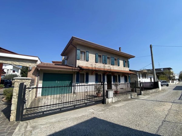 casa indipendente in vendita ad Anguillara Veneta
