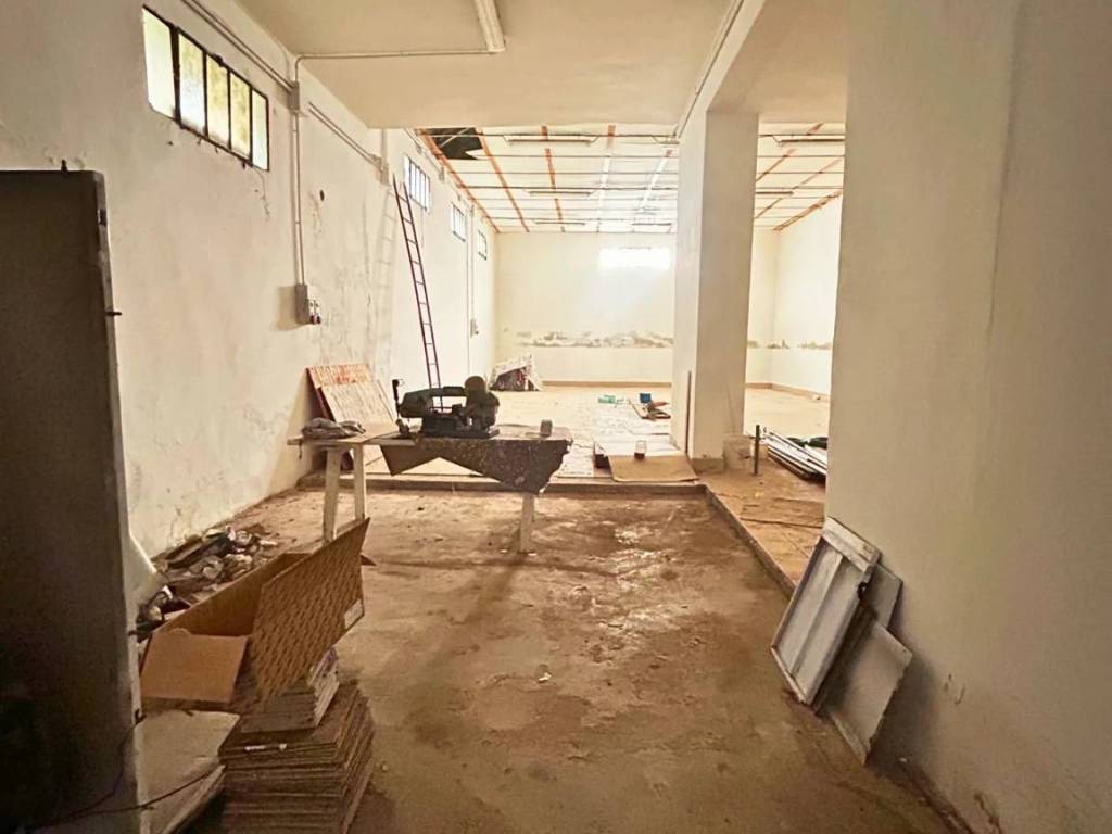 locale commerciale in vendita ad Anguillara Veneta