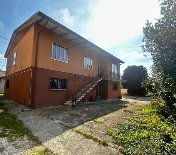 casa indipendente in vendita ad Anguillara Veneta in zona Borgoforte